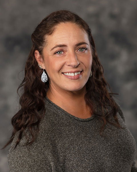 CG Public House Kennewick Restaurant Kara cg staff 480x600 1